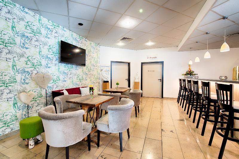 Achat Hotel Stuttgart Zuffenhausen