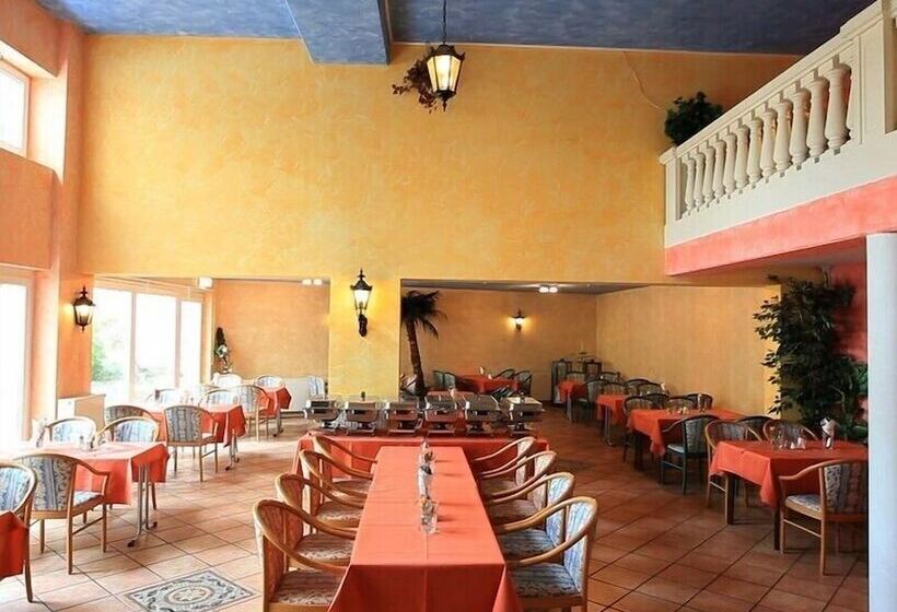 Adesso Hotel Kassel Pay At Property On Arrival Ihr Automatenhotel In Kassel