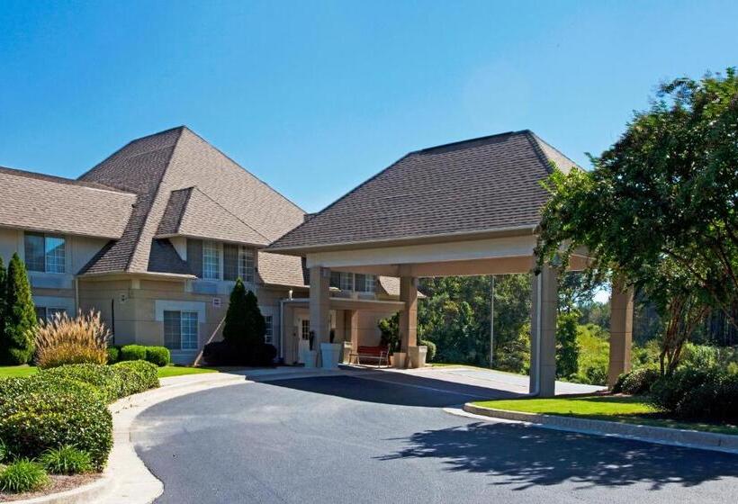 호텔 Baymont Inn & Suites Braselton