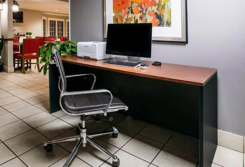 Отель Baymont Inn & Suites Braselton