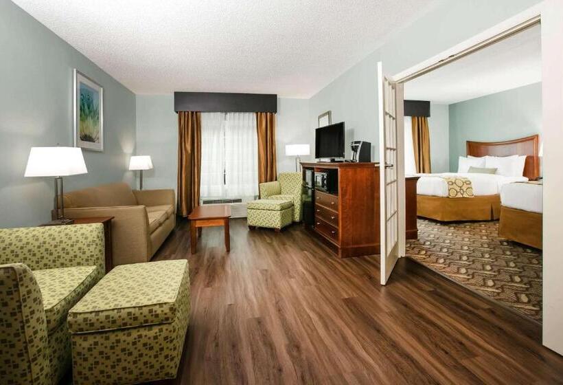 호텔 Baymont Inn & Suites Braselton
