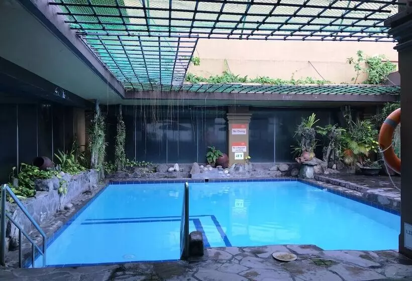 Bayview Park Hotel Manila