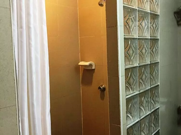 Bayview Park Hotel Manila