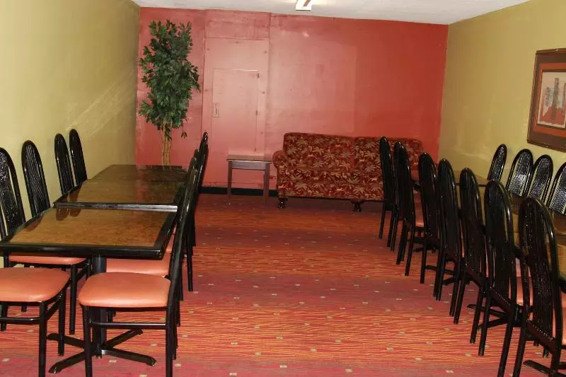 בית מלון כפרי Best Inn Booneville