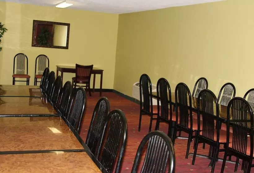 בית מלון כפרי Best Inn Booneville