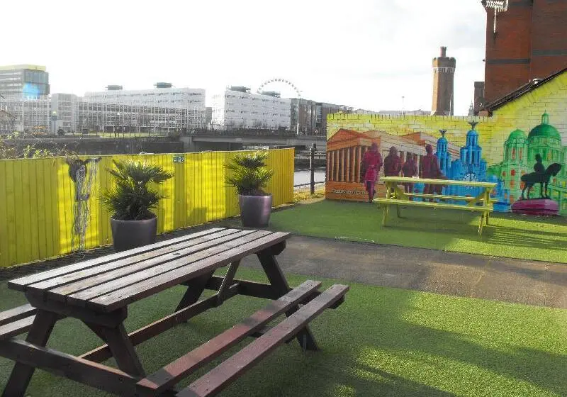 ホテル Campanile Liverpool