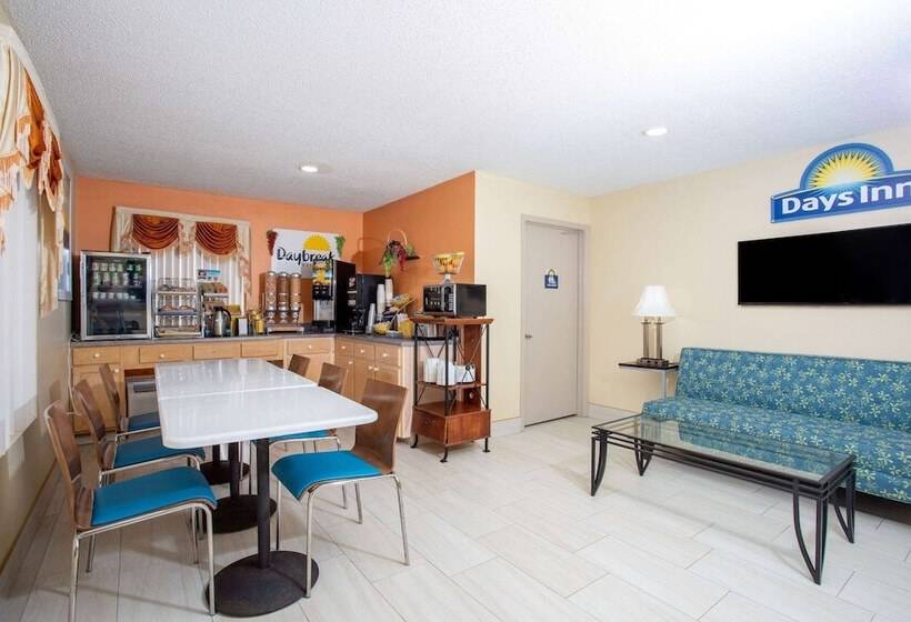 Hotel Days Inn By Wyndham Chipley