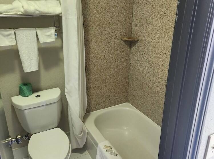 Szálloda Days Inn By Wyndham Dahlonega University Area