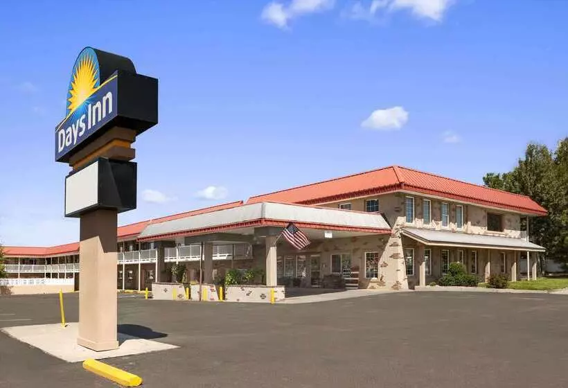 هتل Days Inn By Wyndham Montrose