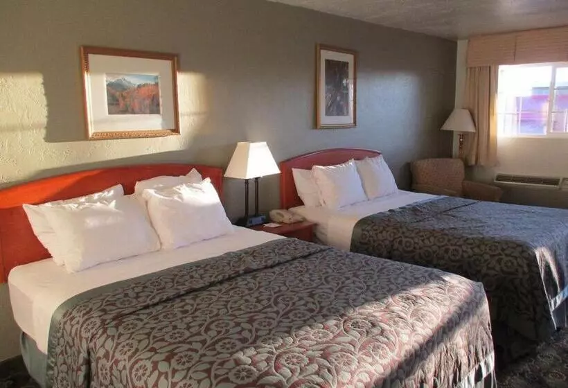 هتل Days Inn By Wyndham Montrose