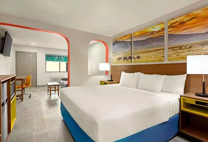 酒店 Days Inn By Wyndham Ruidoso Downs