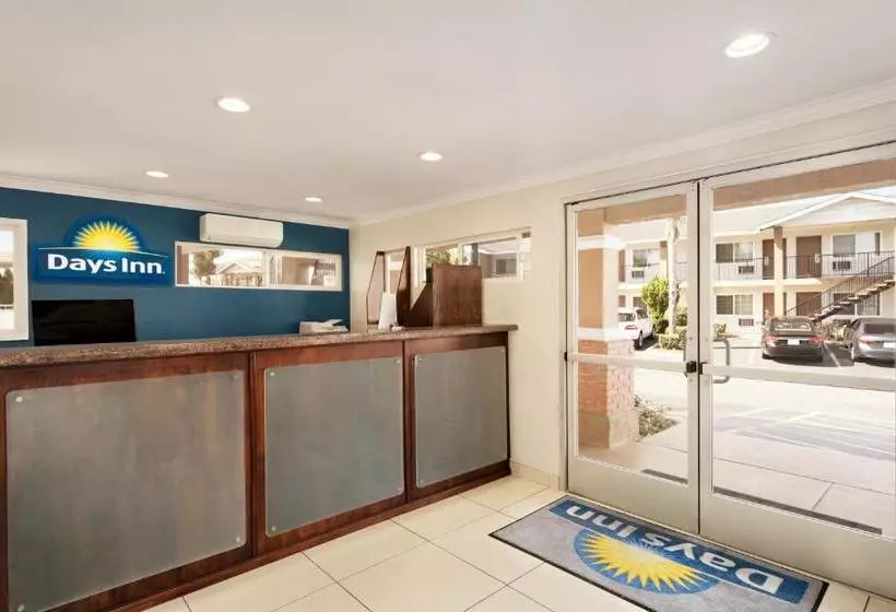 酒店 Days Inn & Suites By Wyndham San Diego Sdsu