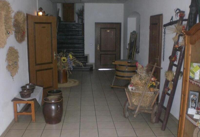فندق Gasthof Zur Linde