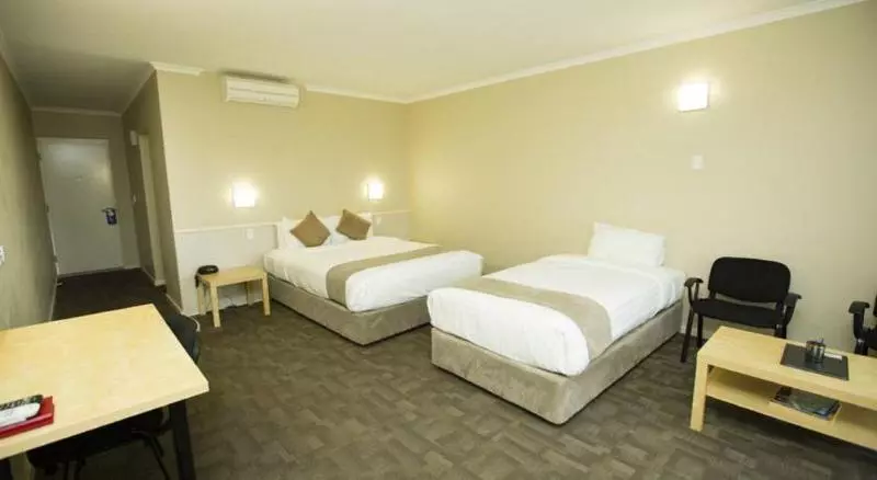Отель Geraldton Motor Inn