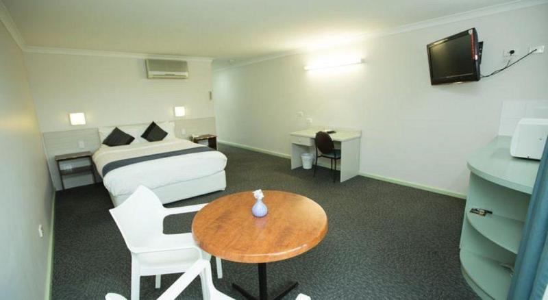 בית מלון כפרי Geraldton Motor Inn