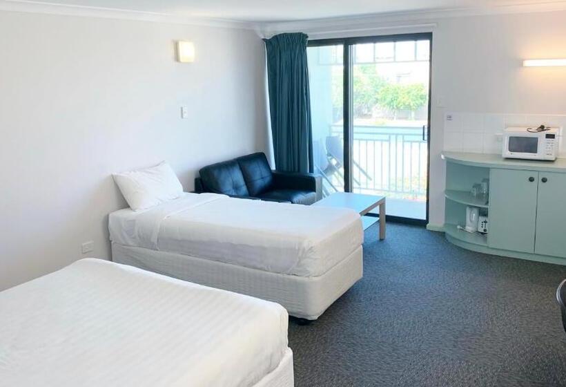 בית מלון כפרי Geraldton Motor Inn