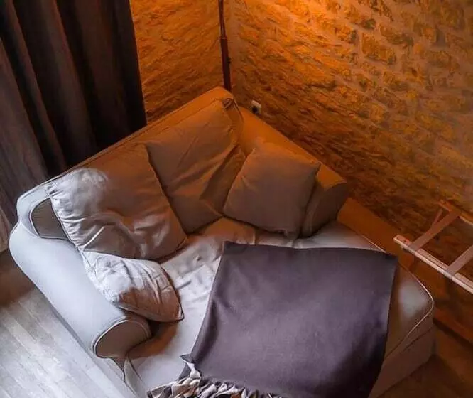 ホテル Hôtel La Grappe D Or
