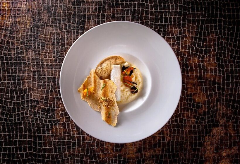 فندق Hôtel La Grappe D Or