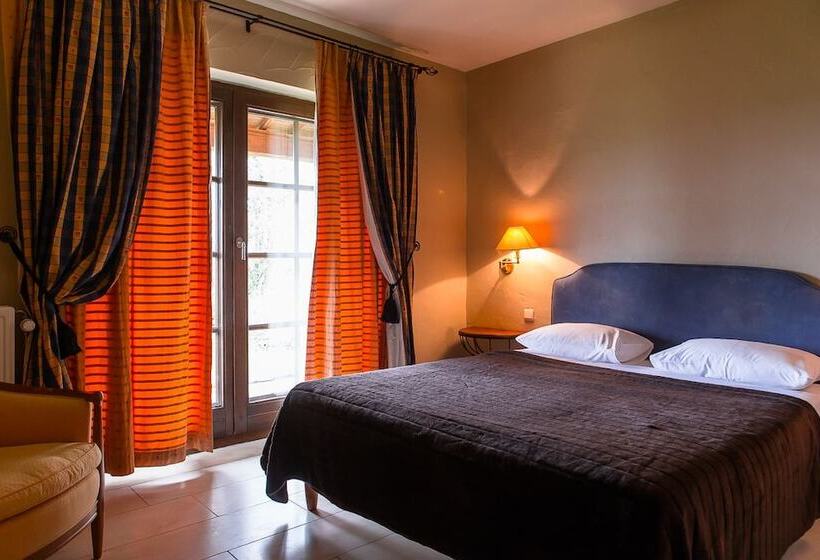 فندق Hôtel La Grappe D Or