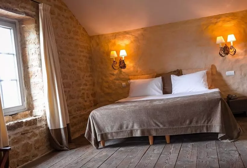 ホテル Hôtel La Grappe D Or