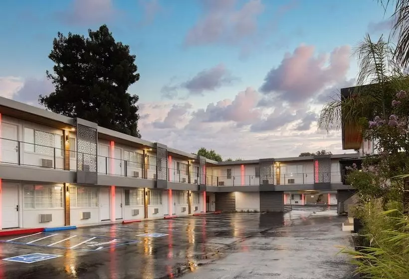 فندق The Catrina