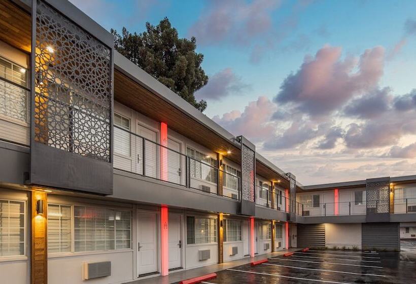 בית מלון כפרי The Catrina