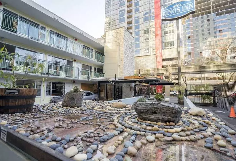 ホテル Kings Inn