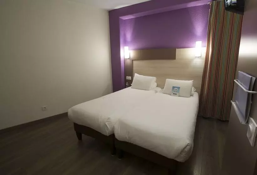 호텔 Hôtel Dijon Sud Longvic