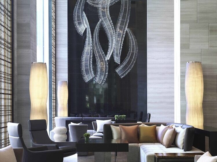 New World Makati Hotel, Manila