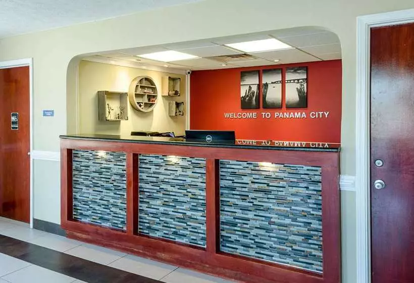 هتل Rodeway Inn Panama City