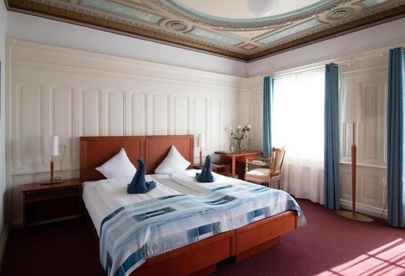 호텔 Schloss Romanshorn