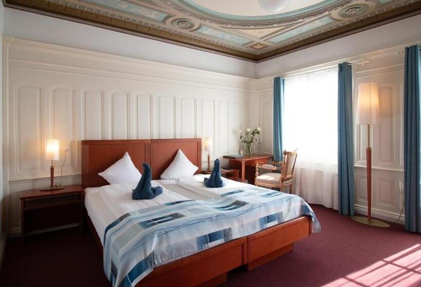 호텔 Schloss Romanshorn