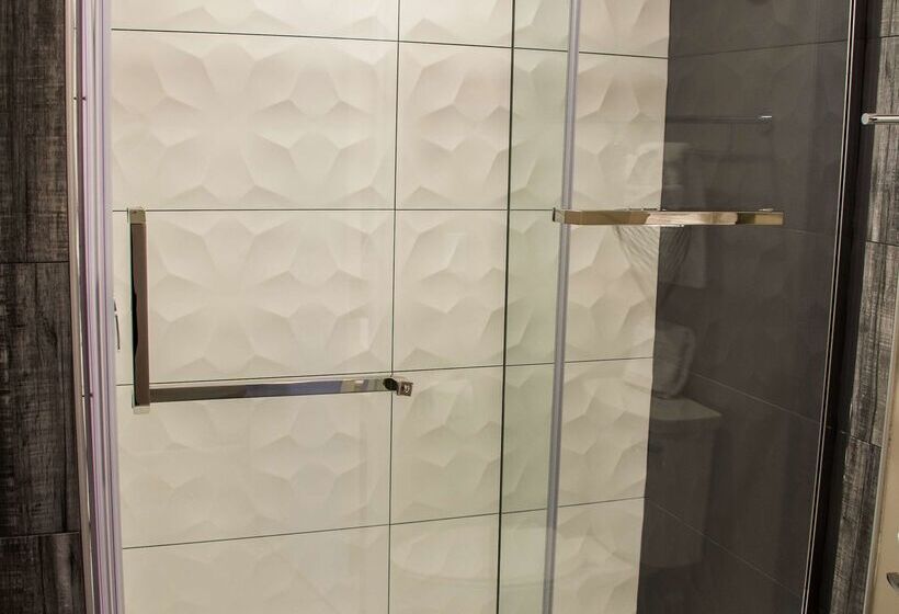 فندق Surestay Plus By Best Western Santa Clara Silicon Valley