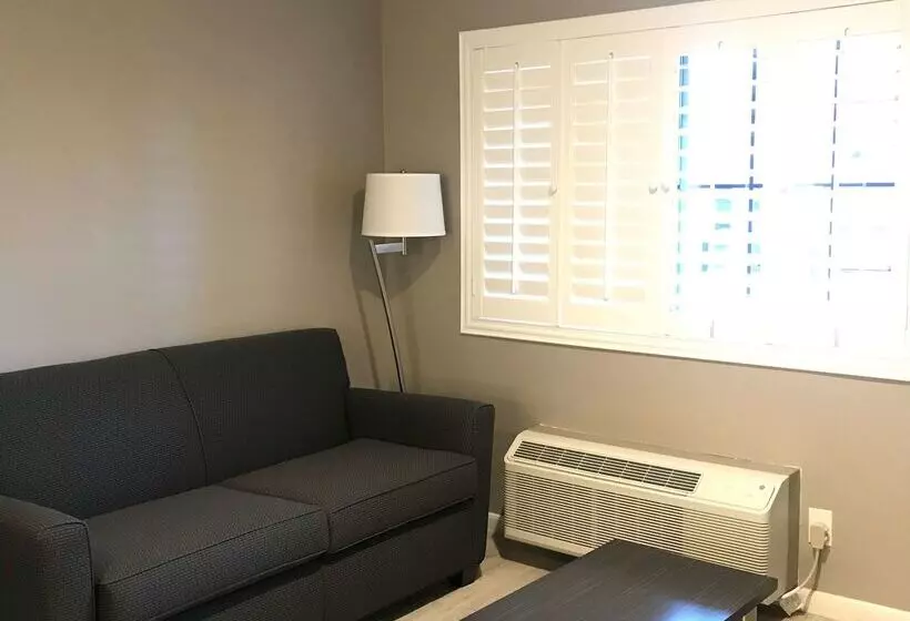 ホテル Surestay Plus By Best Western Santa Clara Silicon Valley