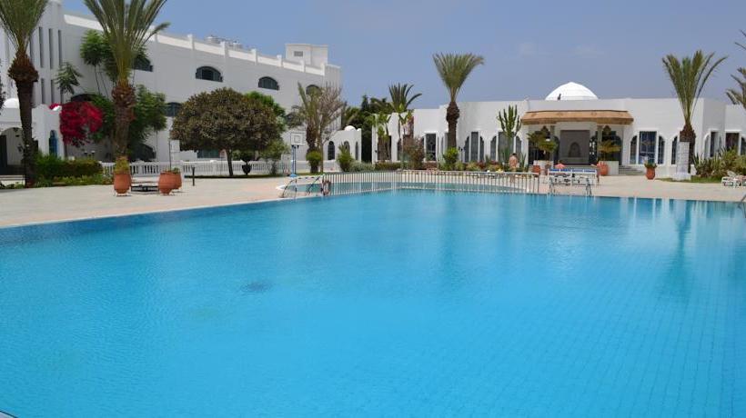 فندق Hôtel Le Tivoli