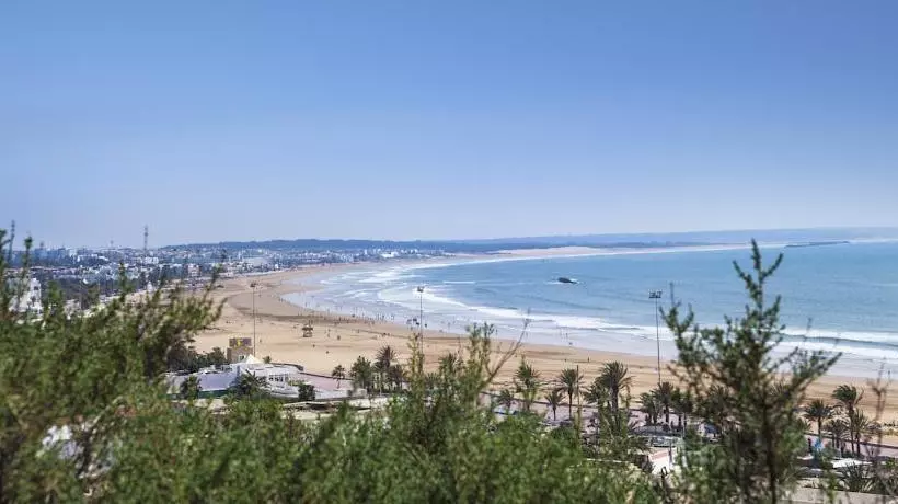 Отель Hôtel Le Tivoli