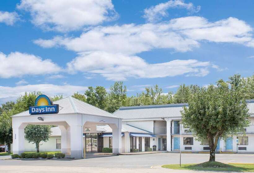 فندق على الطريق Travel Inn North Little Rock