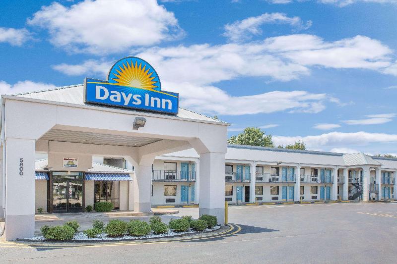 فندق على الطريق Travel Inn North Little Rock
