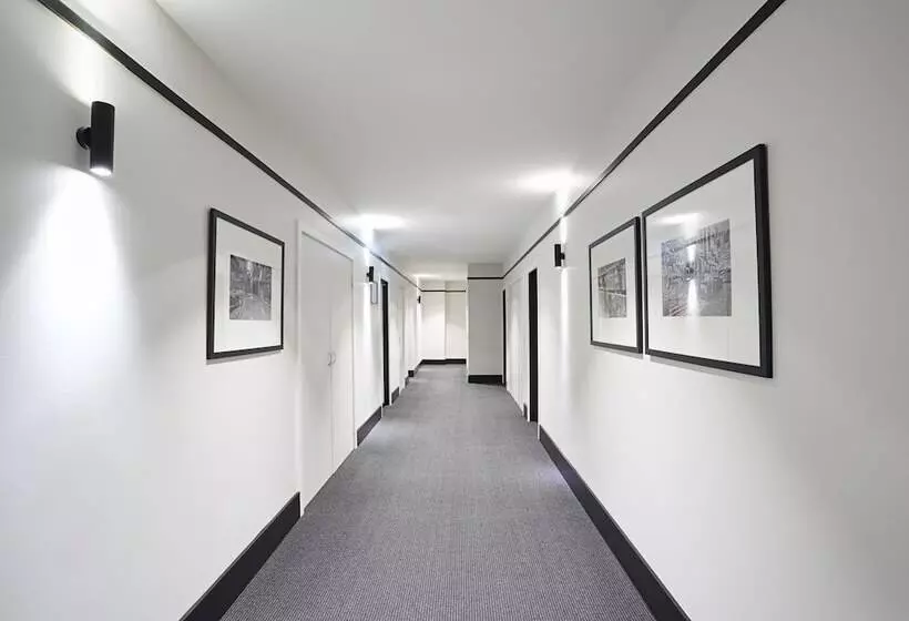 Punthill Apartment Hotel   Flinders Lane