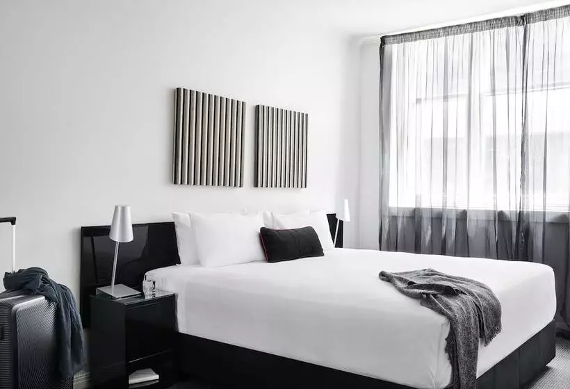 Punthill Apartment Hotel   Flinders Lane