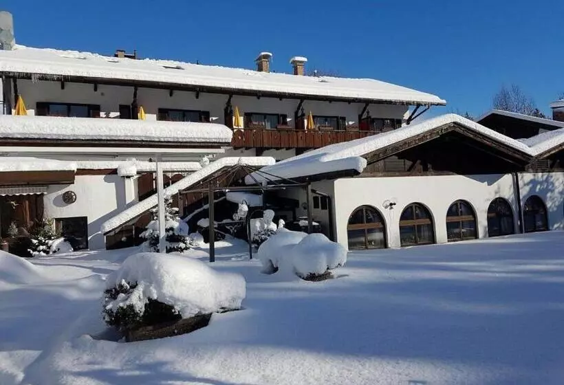 هتل Alpenhof Grainau