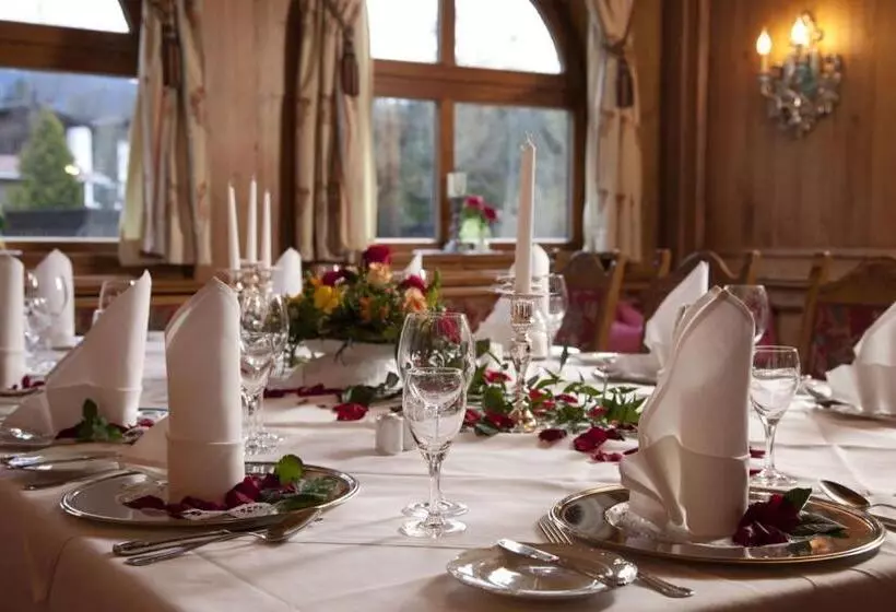 هتل Alpenhof Grainau