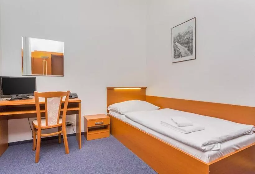 Hotel Astra