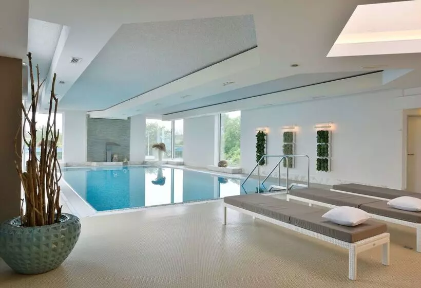 Best Western Premier Parkhotel Kronsberg