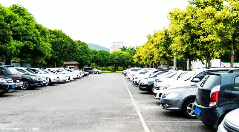 ホテル Campanile Cergy Pontoise