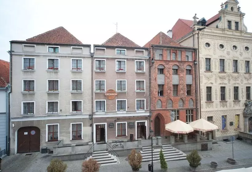 酒店 Gromada Toruń