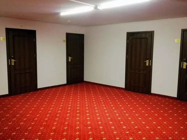 酒店 Gromada Toruń