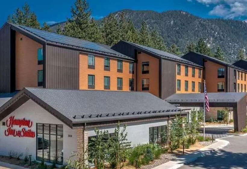 ホテル Hampton Inn & Suites South Lake Tahoe