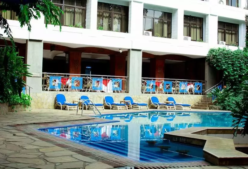 호텔 Impala  Arusha