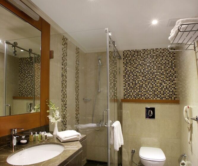 هتل Lancaster Raouche